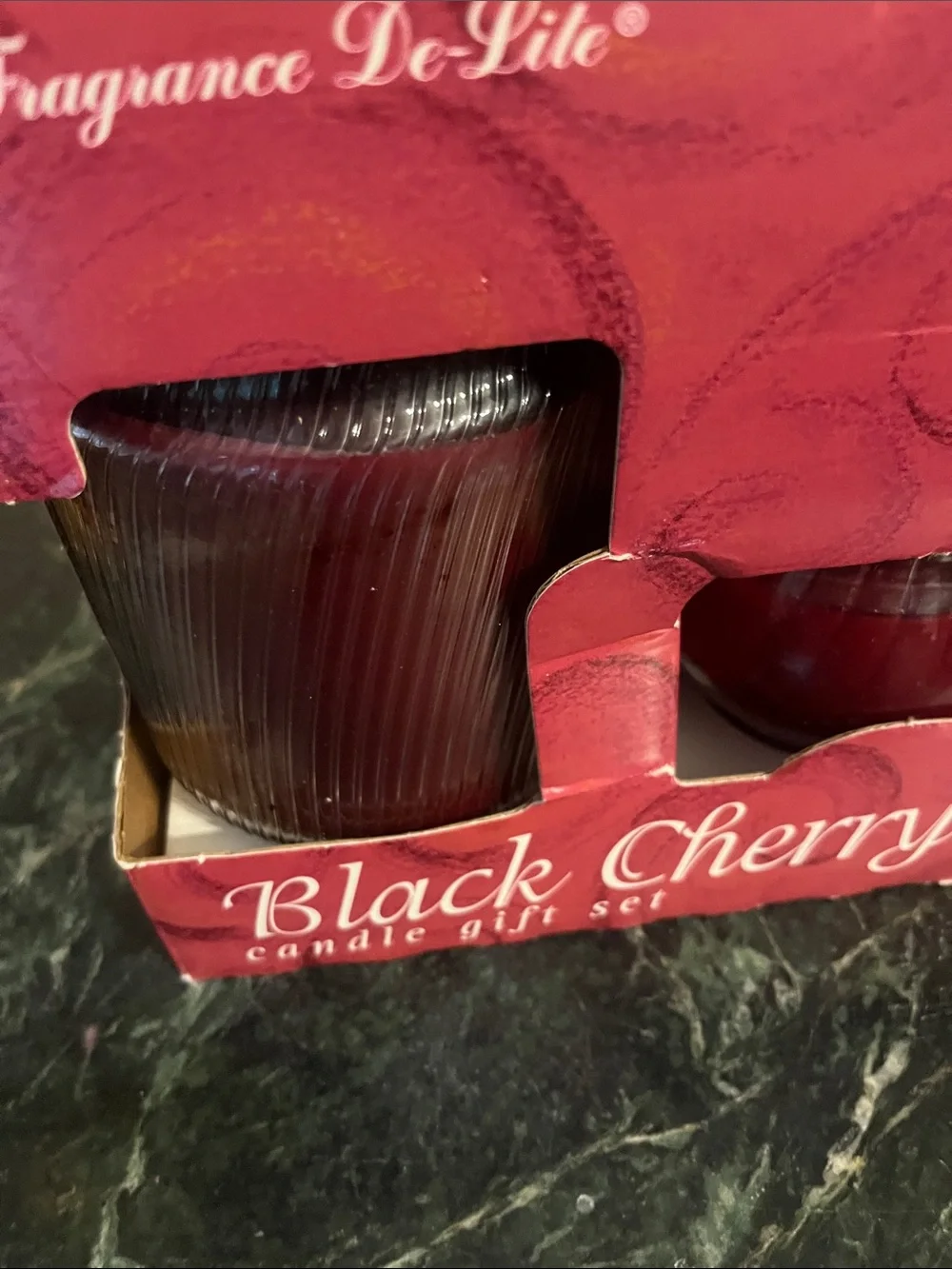 Black Cherry Candle Gift Set - Red